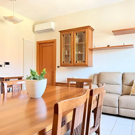 Se234 - Senigallia, Trilocale In Centro Con Terrazzo E Aria Condizionata 아파트 세니갈리아